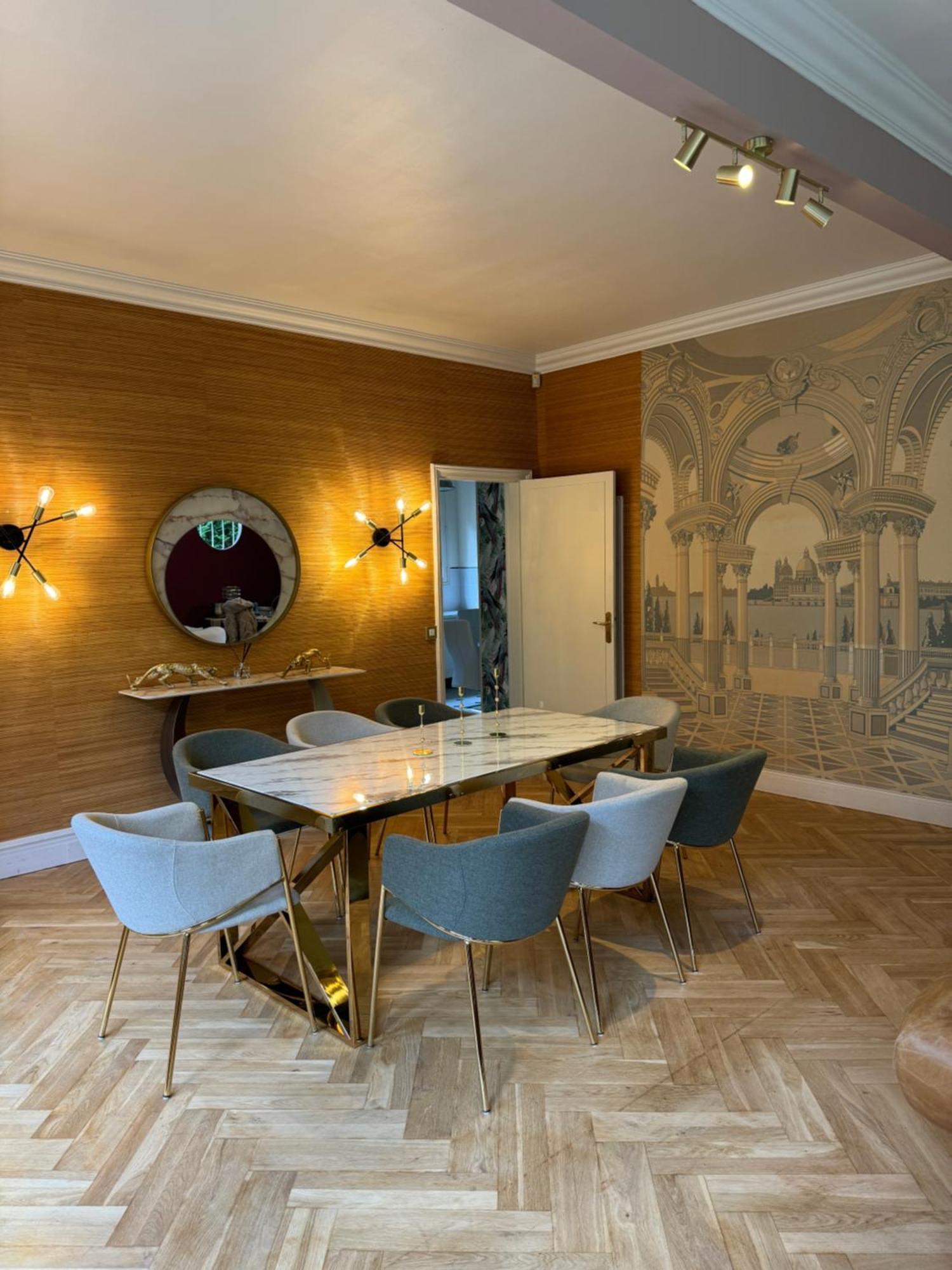 Erawan Boutique Hotel Évreux Extérieur photo